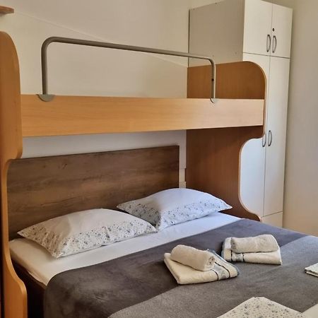 Apartments Gajo Omiš Pokój zdjęcie