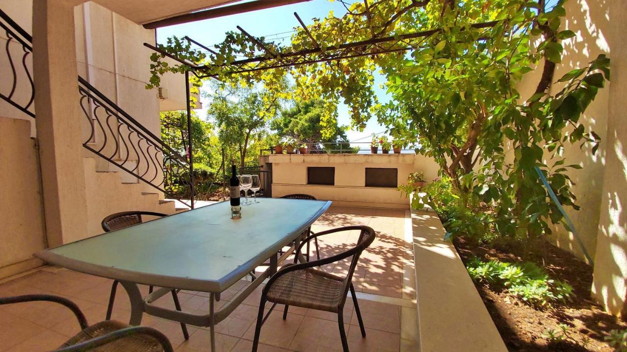 Apartments Gajo Omiš Zewnętrze zdjęcie