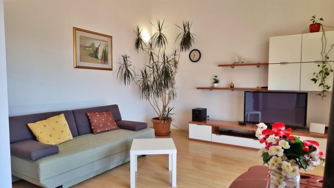 Apartments Gajo Omiš Zewnętrze zdjęcie