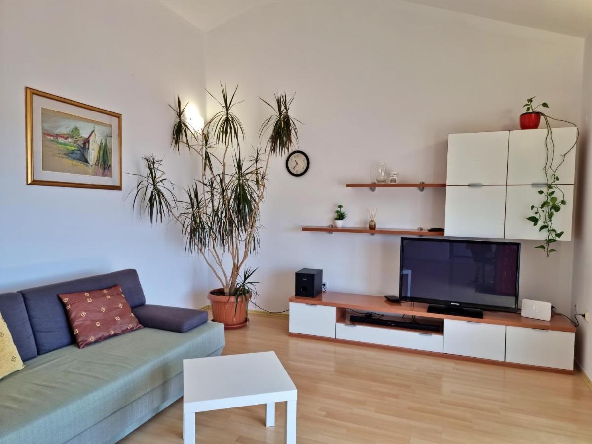 Apartments Gajo Omiš Zewnętrze zdjęcie